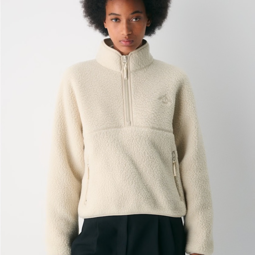Aritzia Polartec Thermal Pro 1/2 Zip Hi-Hip Size Large in Mullein